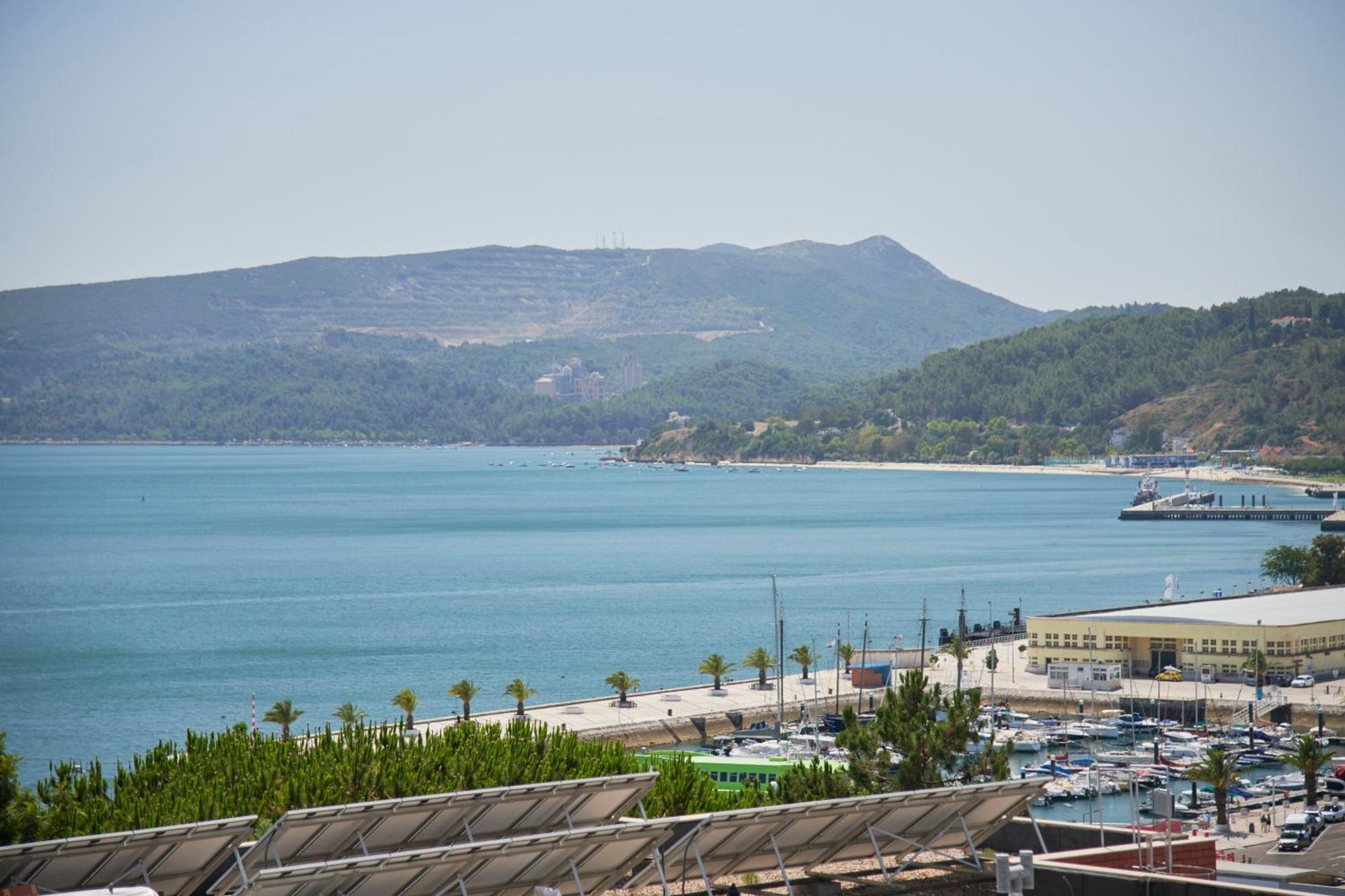 Sunset Bay View, Renovated Apt, By Timecooler Setubal Exterior photo